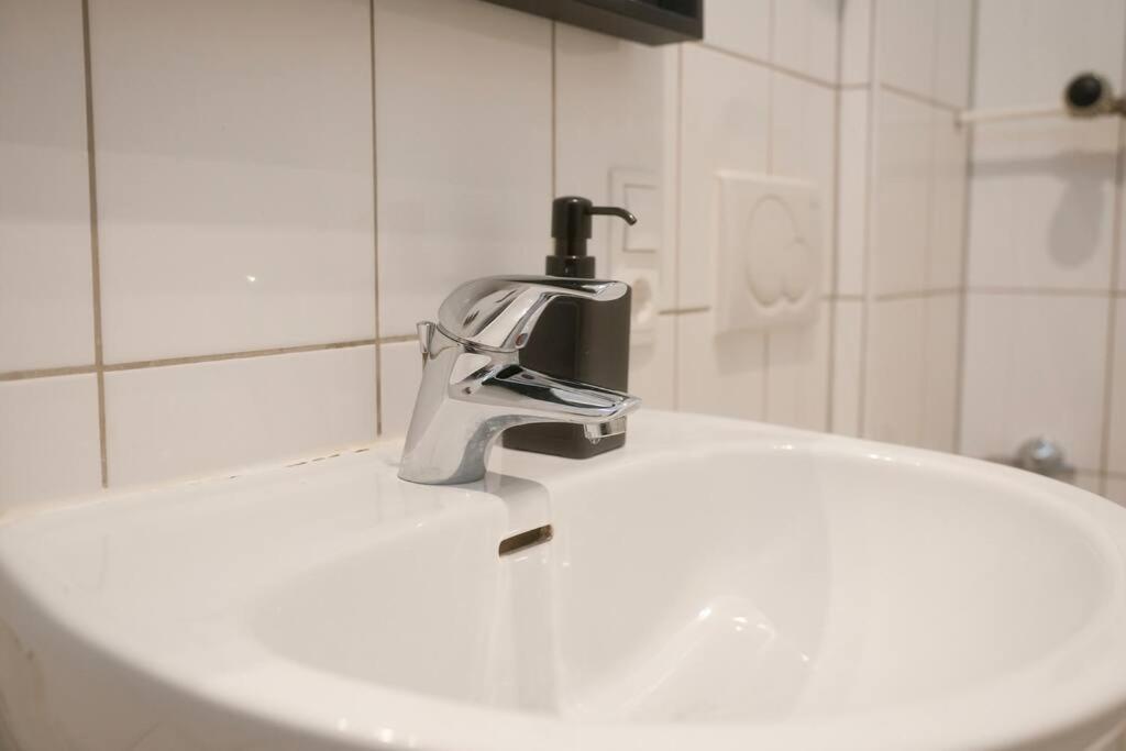 Stadtoase Wohnung Nahe Hauptbahnhof Кобленц Екстериор снимка