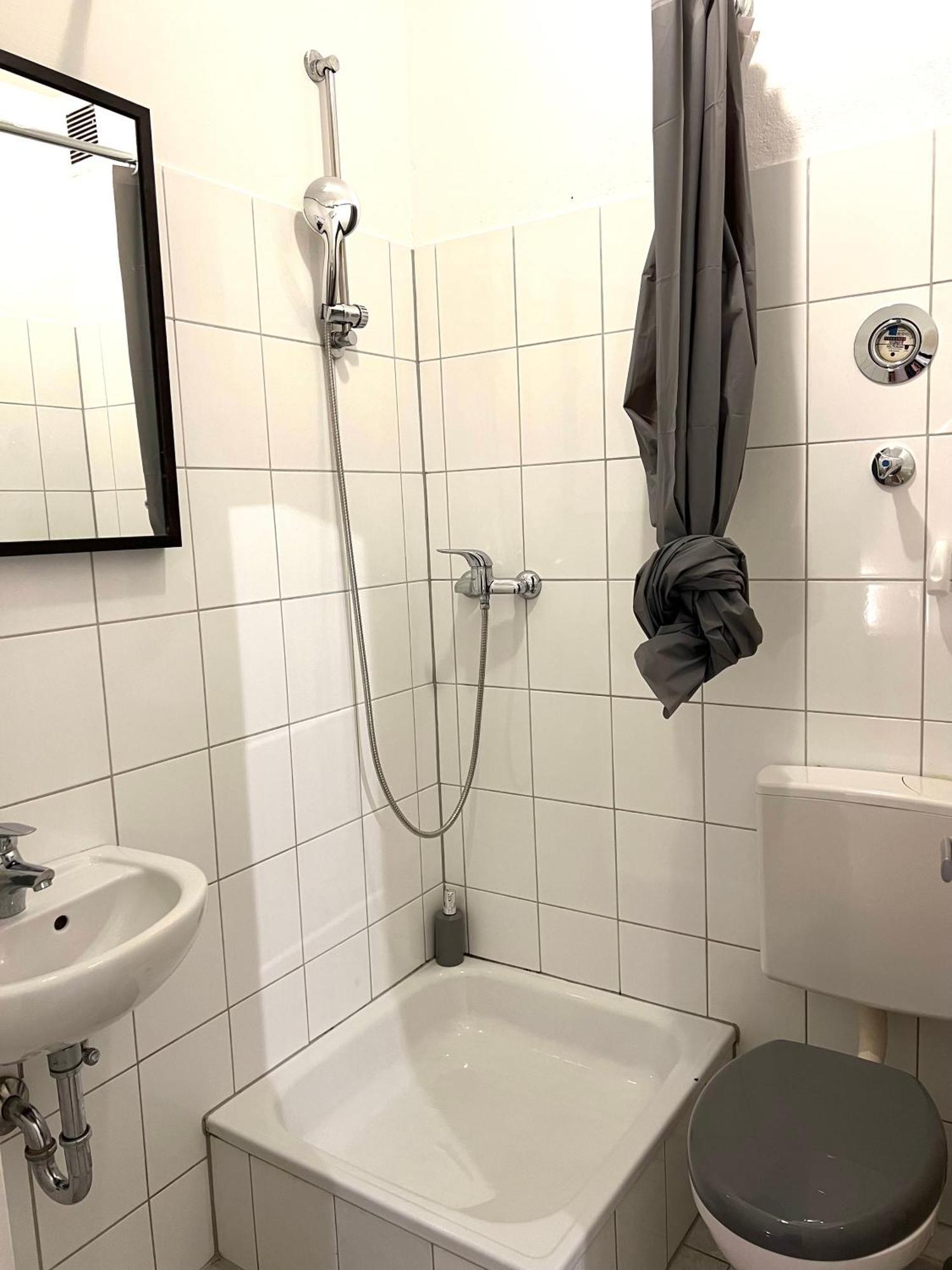 Stadtoase Wohnung Nahe Hauptbahnhof Кобленц Екстериор снимка